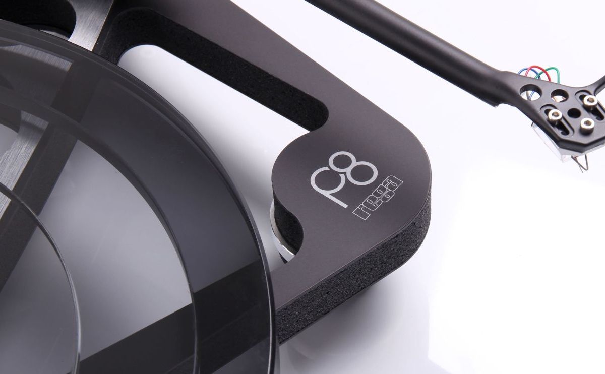 Rega Planar 8 with Apheta 3 cartridge — manufacturer photograph